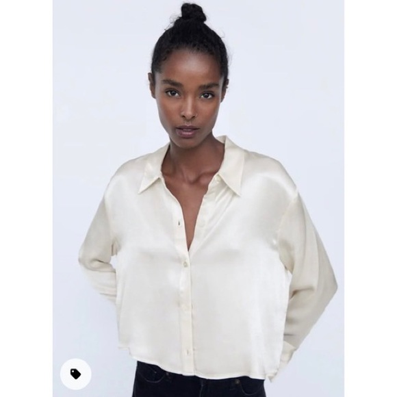 Zara Tops - Zara Cropped Silk Button Up